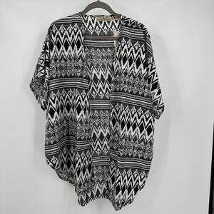 R Cinco Ranch Womens Kimono‎ Sz XXL Black White Aztec Desert Boho Drape Festival
